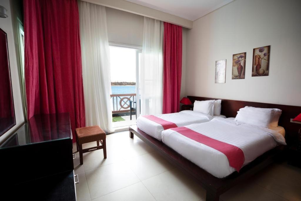 Golden Ocean Marina Hotel El-Alamein Exterior foto